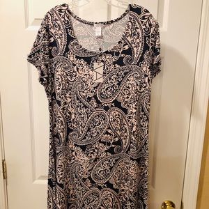 Knee-length loose hanging print Dress.